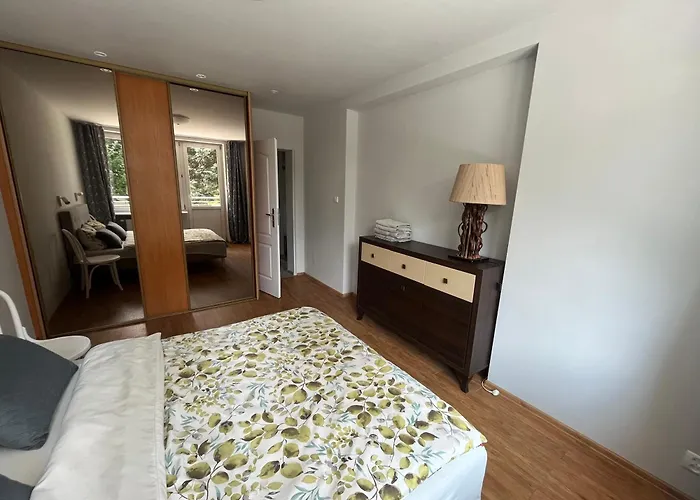 2-pokojowe Przy Molo Z Balkonami דירה גדינייה